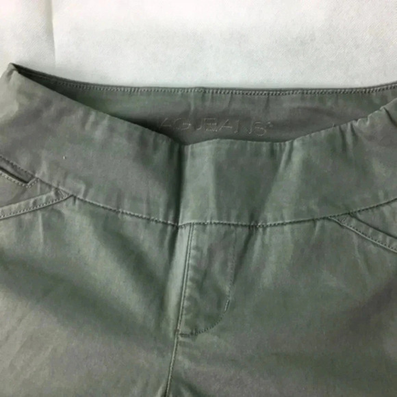 Jageans shorts 4 - Picture 3 of 16